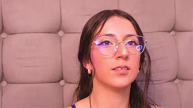 Sweet Sammy  online show from November 14, 4:11 am