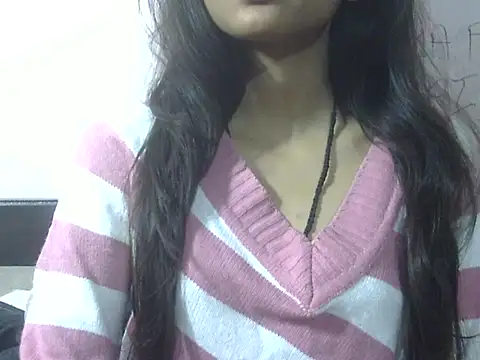 Snapshot of Aayesha chatting on February 8, 5:44 am Aayesha online show from February 8, 5:44 am