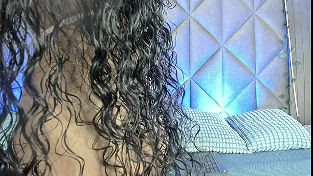 BriaConner  online show from October 20, 1:50 am