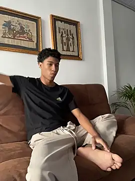 Snapshot of Masterikee chatting on November 30, 12:31 pm Masterikee online show from November 30, 12:31 pm