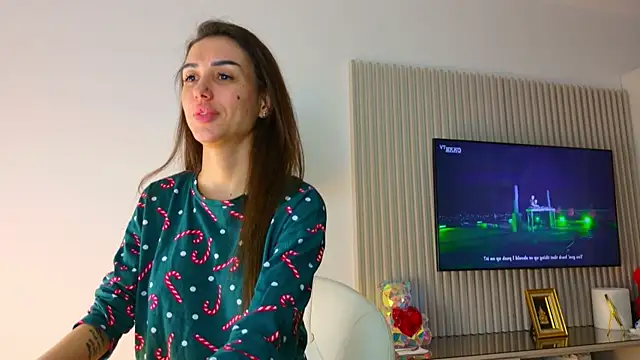 Addictive T online show from January 11, 8:21 pm