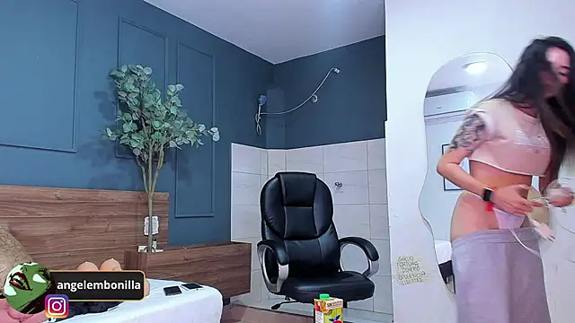 Snapshot of megan_morgan01 chatting on September 27, 12:10 pm megan morgan01 online show from September 27, 12:10 pm