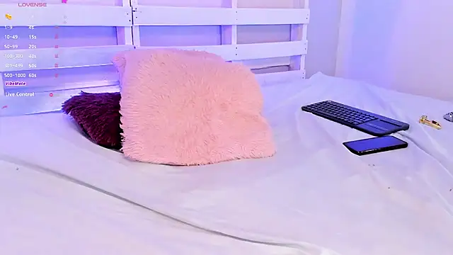 Snapshot of sherylgrey chatting on December 30, 3:03 am sherylgrey online show from December 30, 3:03 am