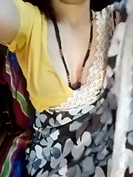 Snapshot of Bulbul_02 chatting on February 19, 6:20 am Bulbul 02 online show from February 19, 6:20 am