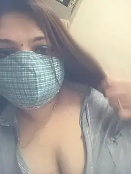 Naughty-Trisha online show from November 21, 5:50 am