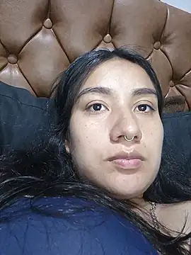 Hellen Alex online show from May 26, 2:57 pm