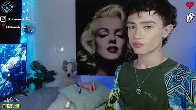 maxiy 001 online show from March 4, 4:18 am