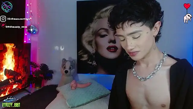 maxiy 001 online show from March 20, 11:20 pm