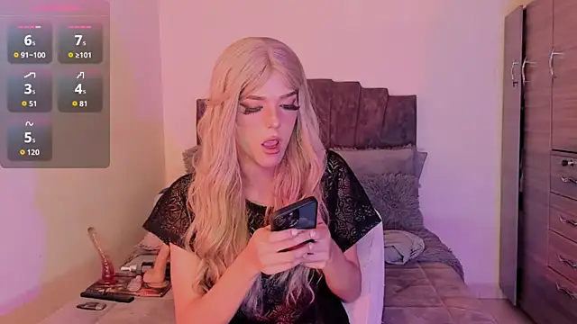 Snapshot of billiesimons2 chatting on July 15, 9:09 pm billiesimons2 online show from July 15, 9:09 pm