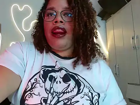 sara morales17 online show from February 11, 7:19 pm