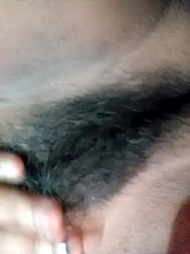 Snapshot of Queen_suman chatting on December 11, 9:19 am Queen suman online show from December 11, 9:19 am