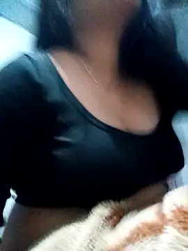 Snapshot of Queen_suman chatting on December 23, 8:55 am Queen suman online show from December 23, 8:55 am