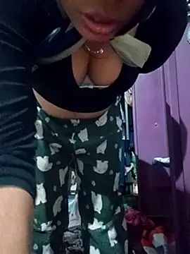 Snapshot of Queen_suman chatting on December 25, 3:40 am Queen suman online show from December 25, 3:40 am