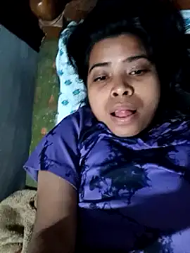 Snapshot of Queen_suman chatting on December 28, 10:03 am Queen suman online show from December 28, 10:03 am