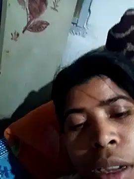 Snapshot of Queen_suman chatting on January 13, 6:06 am Queen suman online show from January 13, 6:06 am