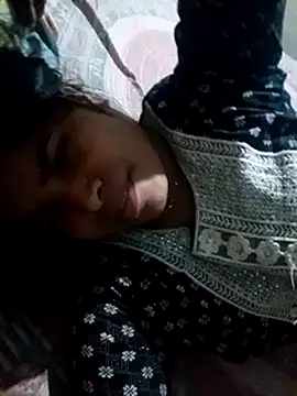 Snapshot of Queen_suman chatting on February 9, 7:16 am Queen suman online show from February 9, 7:16 am