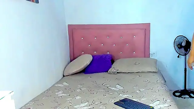 Snapshot of Criss_Ariana chatting on September 27, 10:15 pm Criss Ariana online show from September 27, 10:15 pm