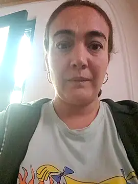 Snapshot of skayhot_ chatting on February 20, 11:32 am skayhot online show from February 20, 11:32 am