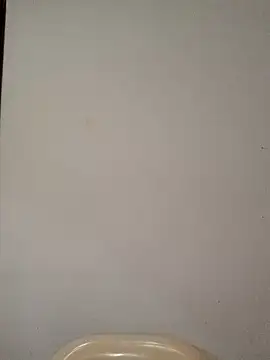 Snapshot of skayhot_ chatting on March 16, 11:25 am skayhot online show from March 16, 11:25 am