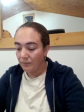 Snapshot of skayhot_ chatting on March 17, 11:13 am skayhot online show from March 17, 11:13 am