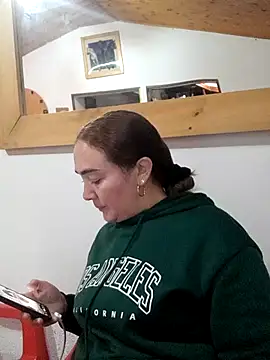 Snapshot of skayhot_ chatting on March 19, 11:14 am skayhot online show from March 19, 11:14 am