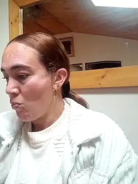 Snapshot of skayhot_ chatting on March 27, 12:49 pm skayhot online show from March 27, 12:49 pm