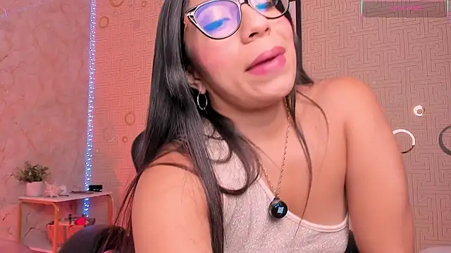 Snapshot of Mia_Gothzx chatting on April 26, 2:04 pm Mia Gothzx online show from April 26, 2:04 pm
