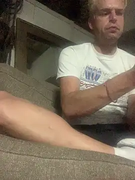 Dreagon79 online show from May 8, 10:26 pm