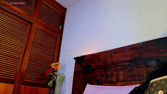 Celeste sanz online show from October 21, 10:27 am