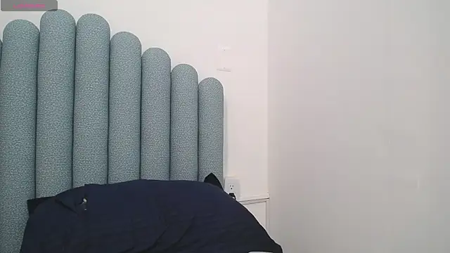 iniyalaboni online show from March 6, 3:45 pm