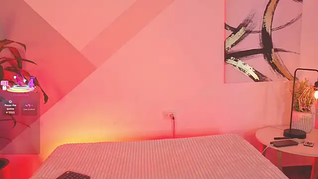 miaablack online show from December 18, 8:26 pm