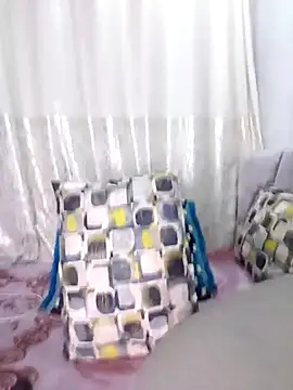 Snapshot of Cat_Sharisa chatting on November 1, 7:49 pm Cat Sharisa online show from November 1, 7:49 pm