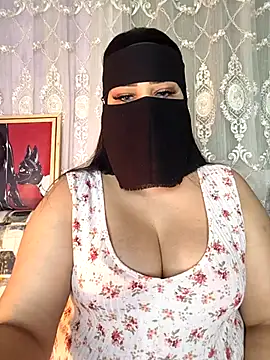 Cat Sharisa online show from November 19, 7:25 pm