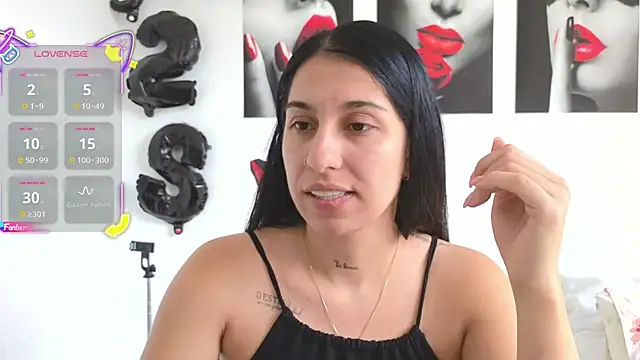 tammyandrade  online show from March 13, 2:56 pm