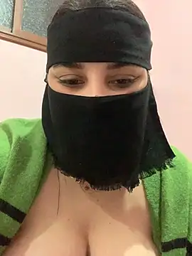 Miss-Soka online show from January 23, 11:15 pm