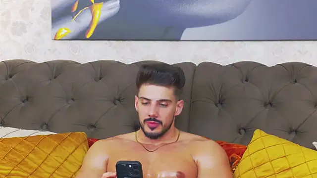 DustinKeent online show from March 4, 9:10 pm