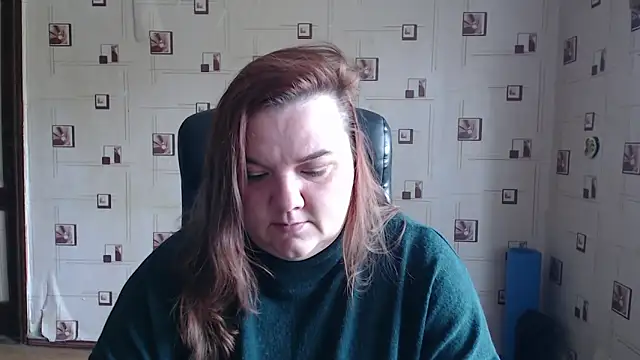 TasyaBigTTs online show from April 20, 8:28 am