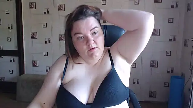 TasyaBigTTs online show from June 26, 3:27 pm