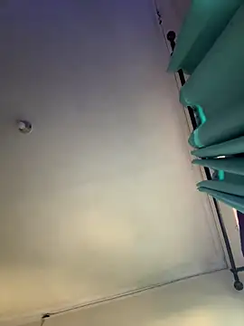 Hornyboyy24 7 online show from February 12, 3:29 pm