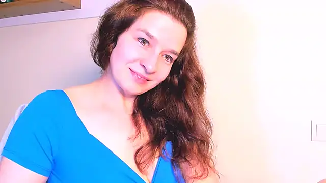 Clear Angel online show from November 21, 8:07 pm