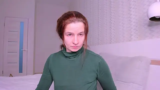 Clear Angel online show from December 4, 3:32 pm