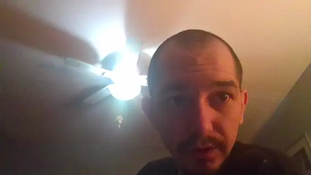 Snapshot of VanceFontaine chatting on January 25, 1:32 am VanceFontaine online show from January 25, 1:32 am