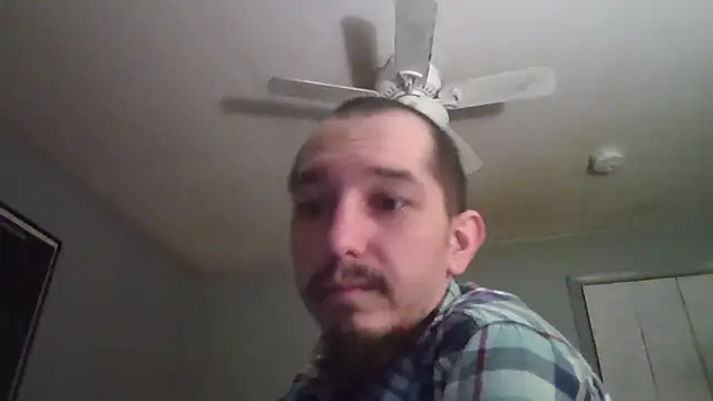 Snapshot of VanceFontaine chatting on February 2, 9:40 am VanceFontaine online show from February 2, 9:40 am