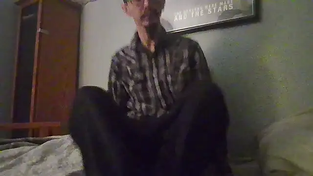 Snapshot of VanceFontaine chatting on March 18, 10:37 pm VanceFontaine online show from March 18, 10:37 pm
