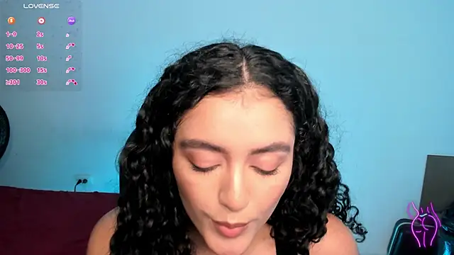 Snapshot of Adhara-zanne chatting on July 13, 4:10 pm Adhara-zanne online show from July 13, 4:10 pm