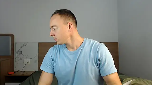 Snapshot of heilgarbest chatting on October 17, 9:01 am heilgarbest online show from October 17, 9:01 am