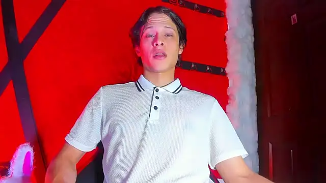 LilOwen  online show from March 3, 6:58 pm