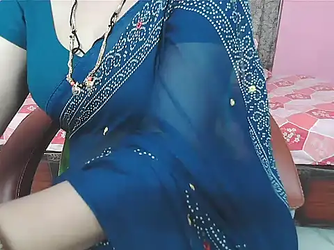 Snapshot of sunitha-3 chatting on October 6, 6:16 pm sunitha-3 online show from October 6, 6:16 pm