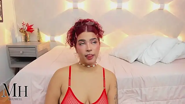 MizzHell online show from December 18, 3:56 am