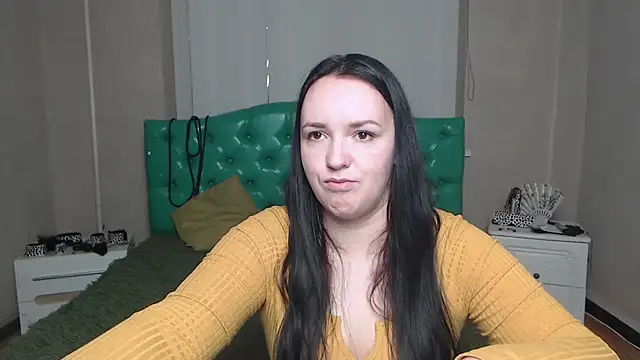 IsabelBlackberry online show from December 16, 6:21 am